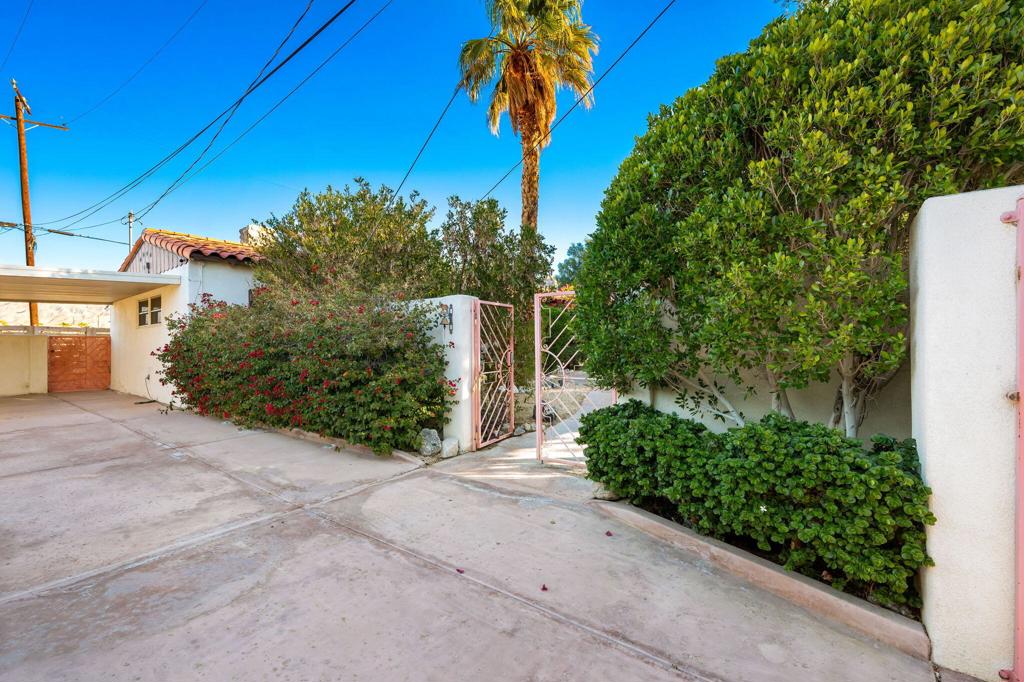 67658 Club House Drive