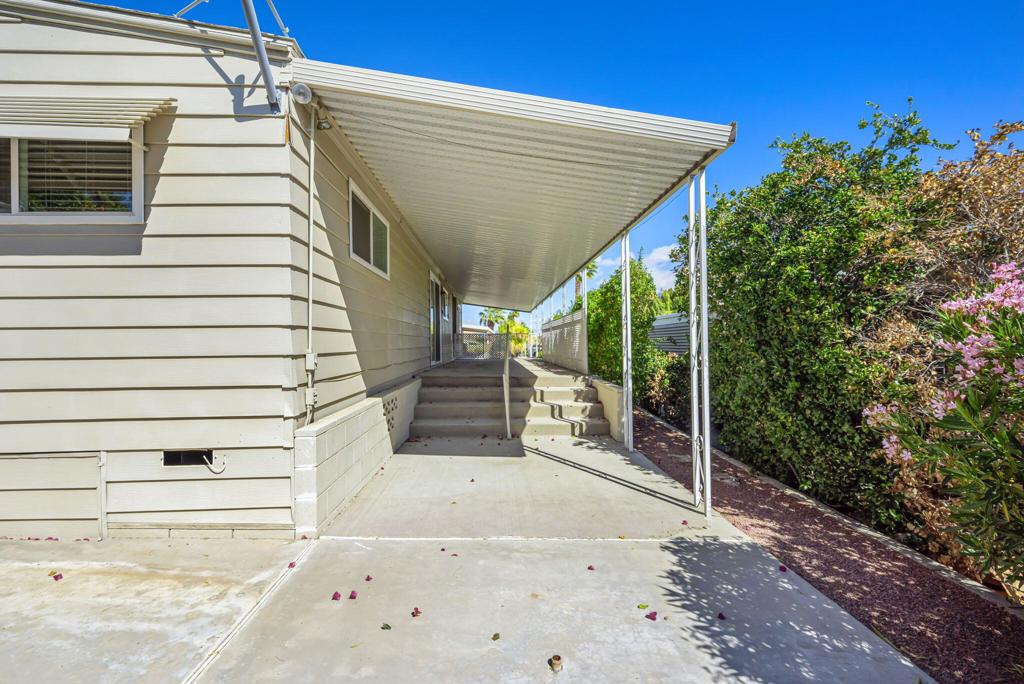 49305 Highway 74 117