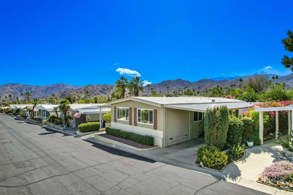 49305 Highway 74 117