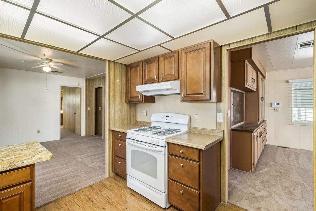 49305 Highway 74 117