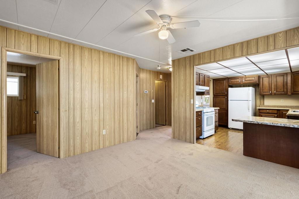 49305 Highway 74 117