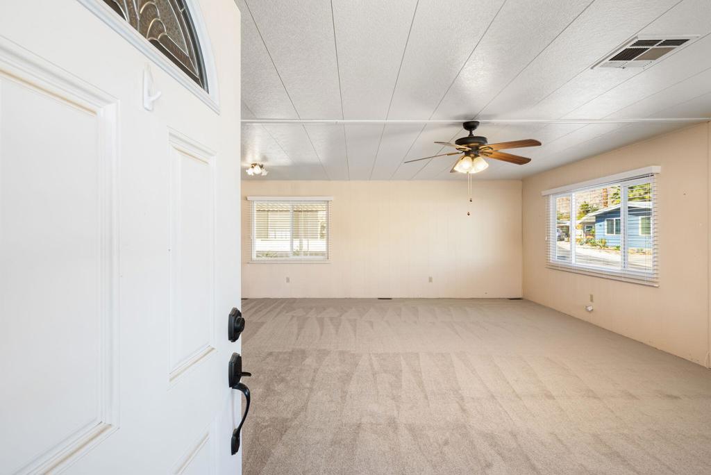 49305 Highway 74 117