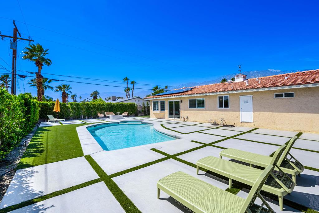 2240 N San Gorgonio Road