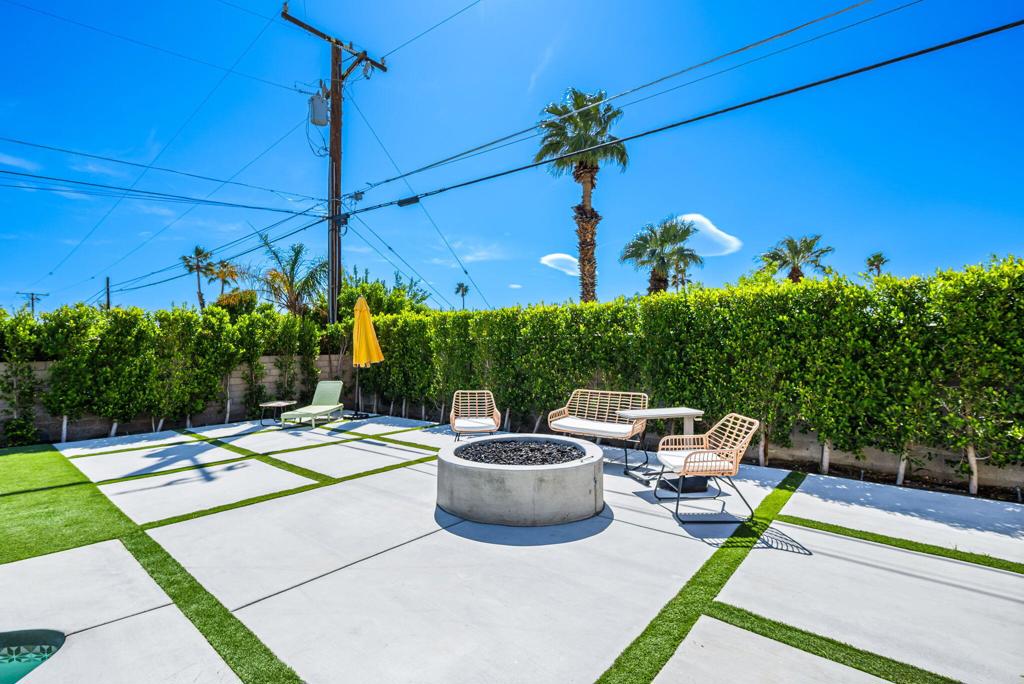 2240 N San Gorgonio Road