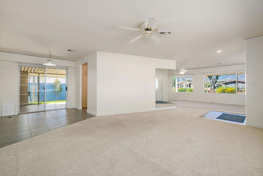 73257 Desert Greens Drive N