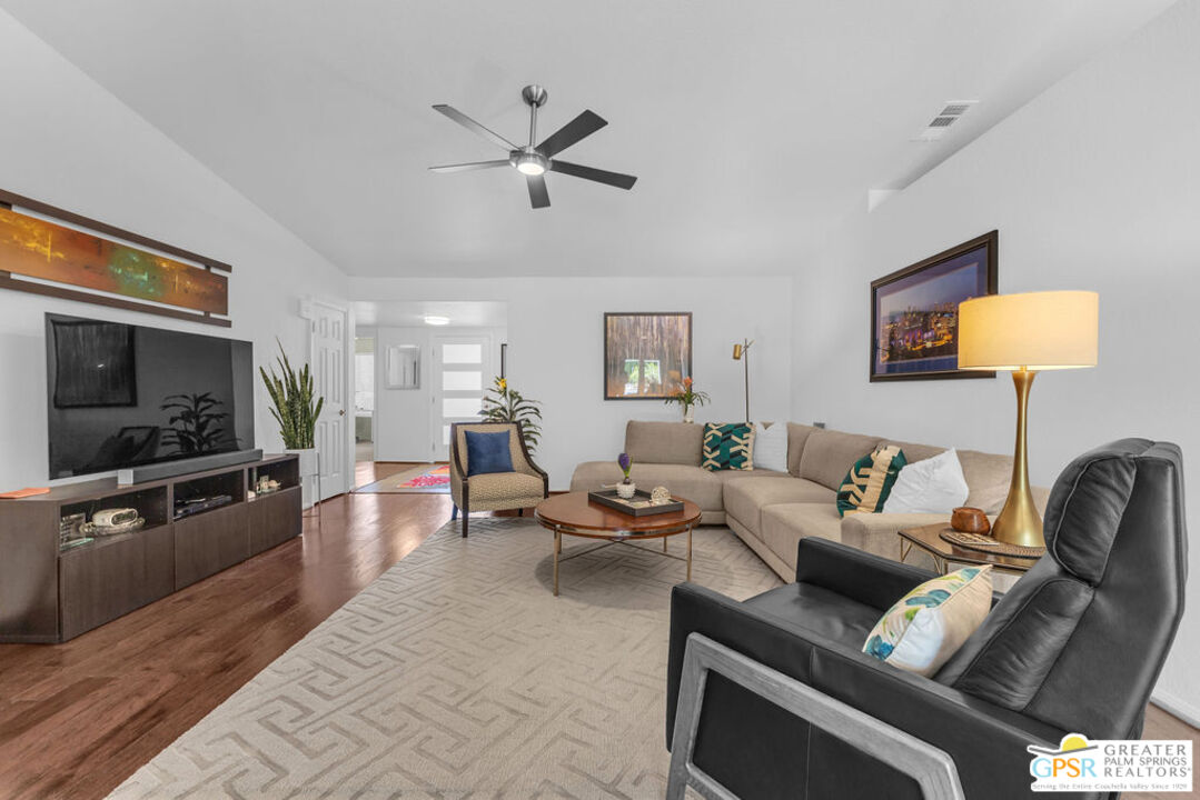 30005 Avenida Alvera