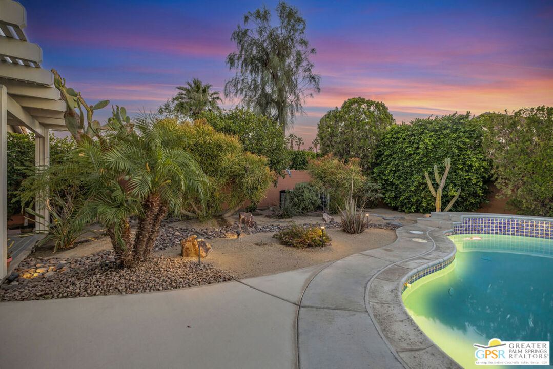 30005 Avenida Alvera