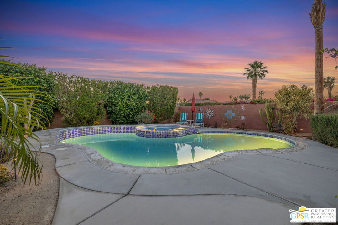 30005 Avenida Alvera