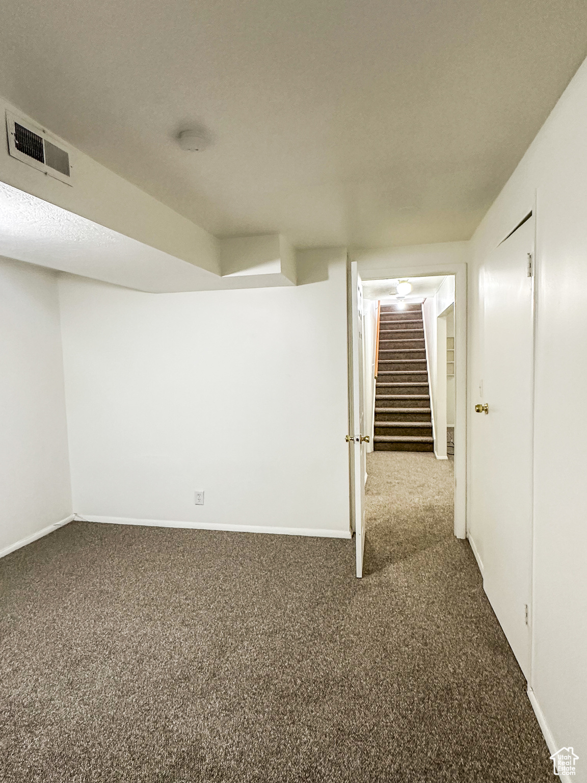 5333 PEACHWOOD CIR