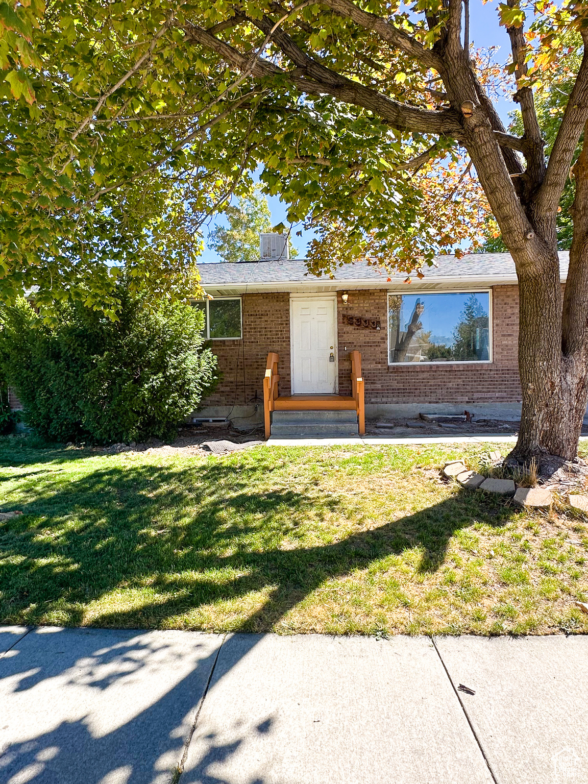 5333 PEACHWOOD CIR