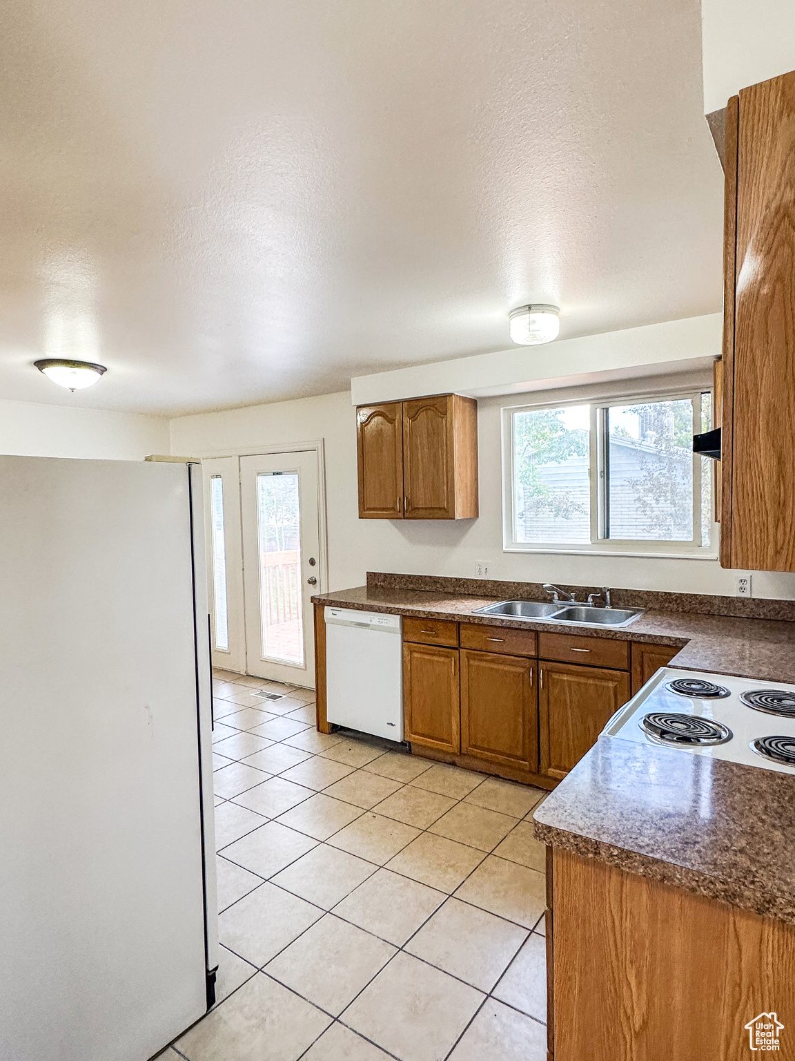 5333 PEACHWOOD CIR