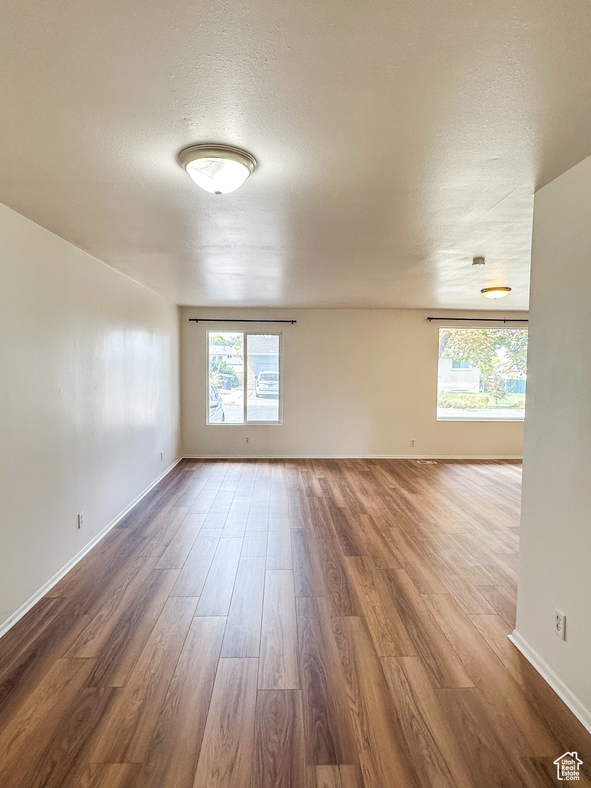 5333 PEACHWOOD CIR