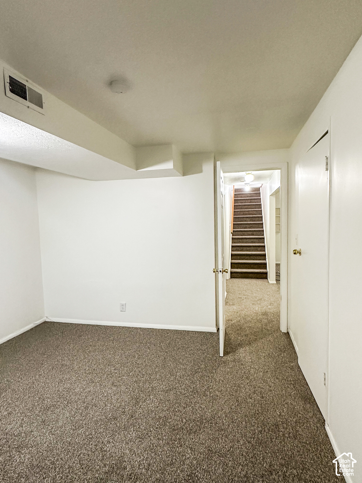 5333 PEACHWOOD CIR