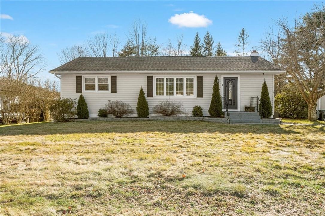 7 Maple Lane