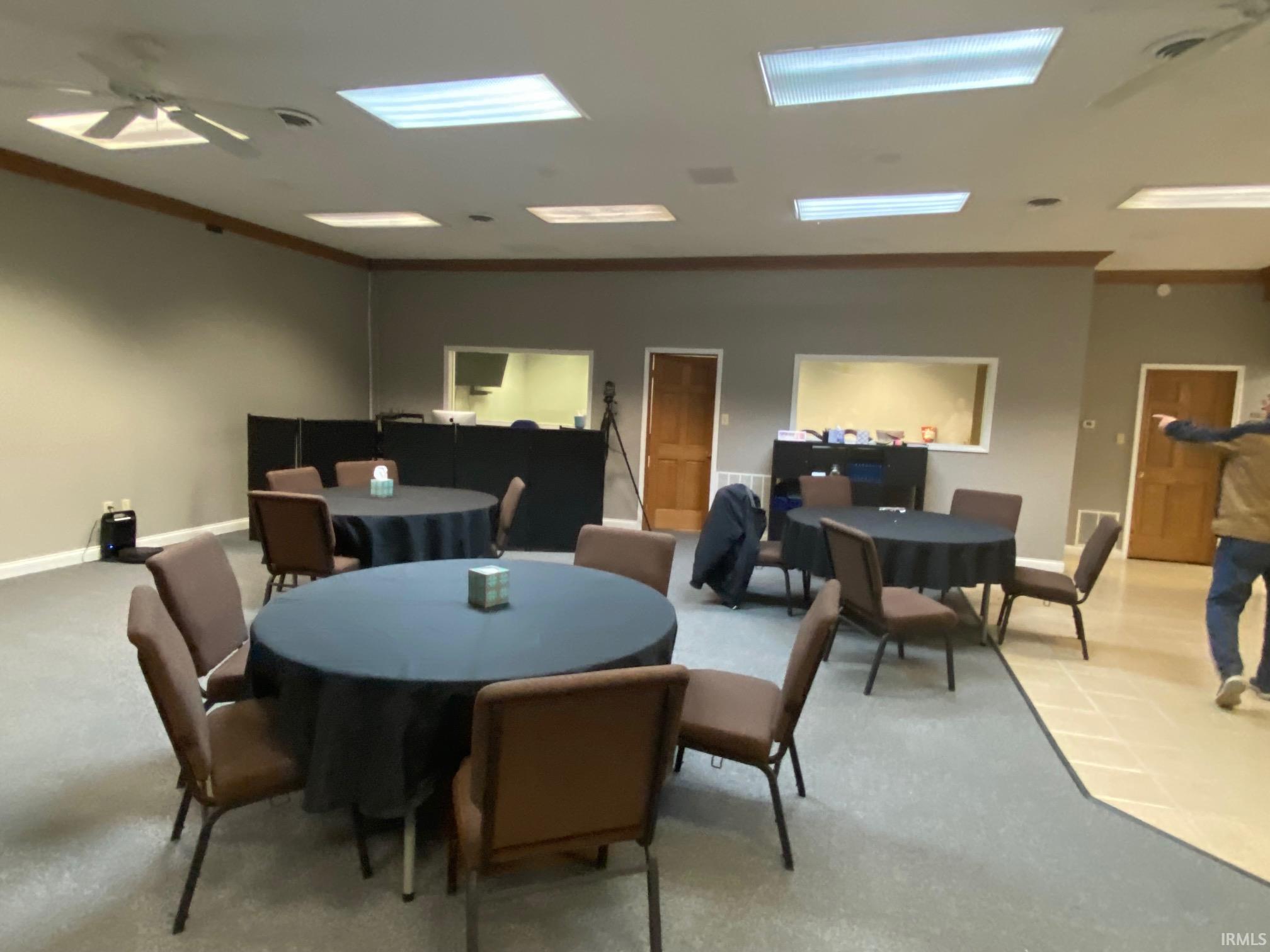 309 E Southview Drive