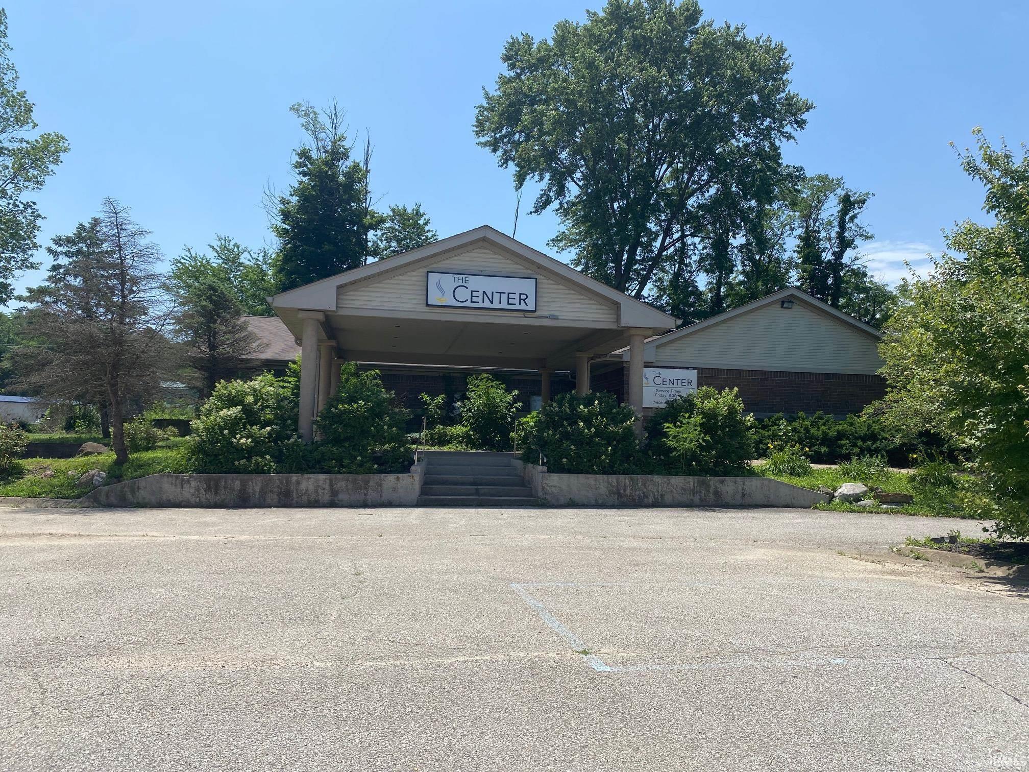 309 E Southview Drive