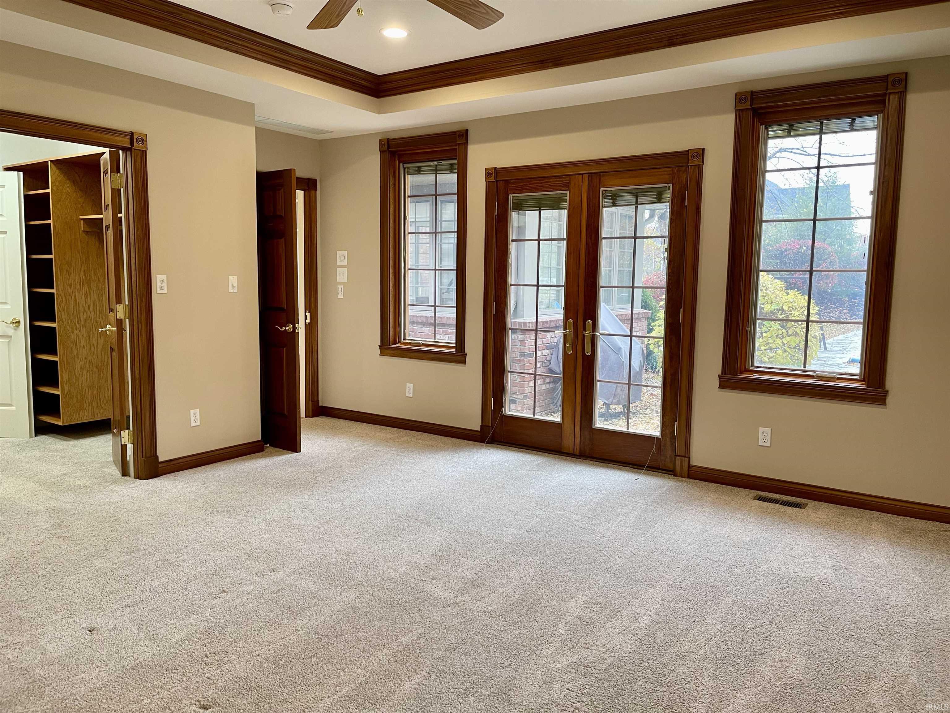 4030 W Breezewood Court