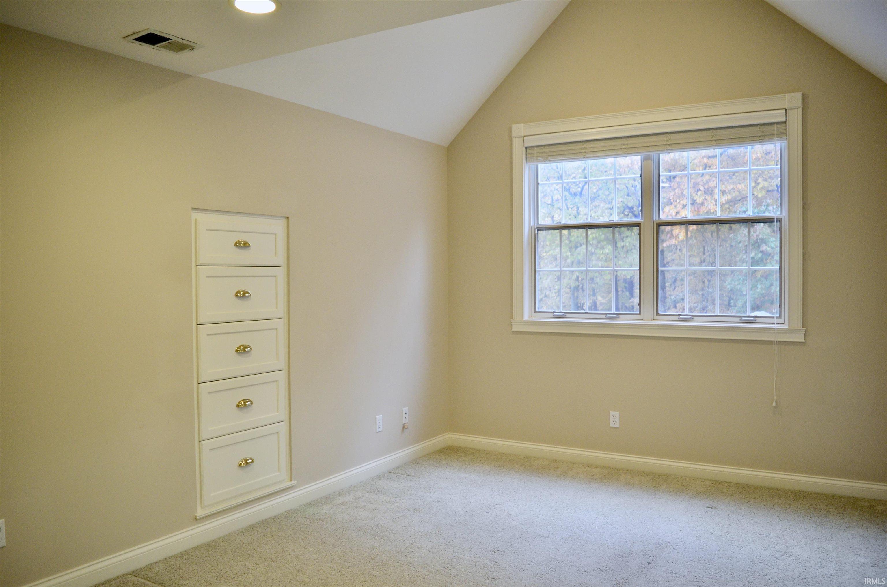 4030 W Breezewood Court