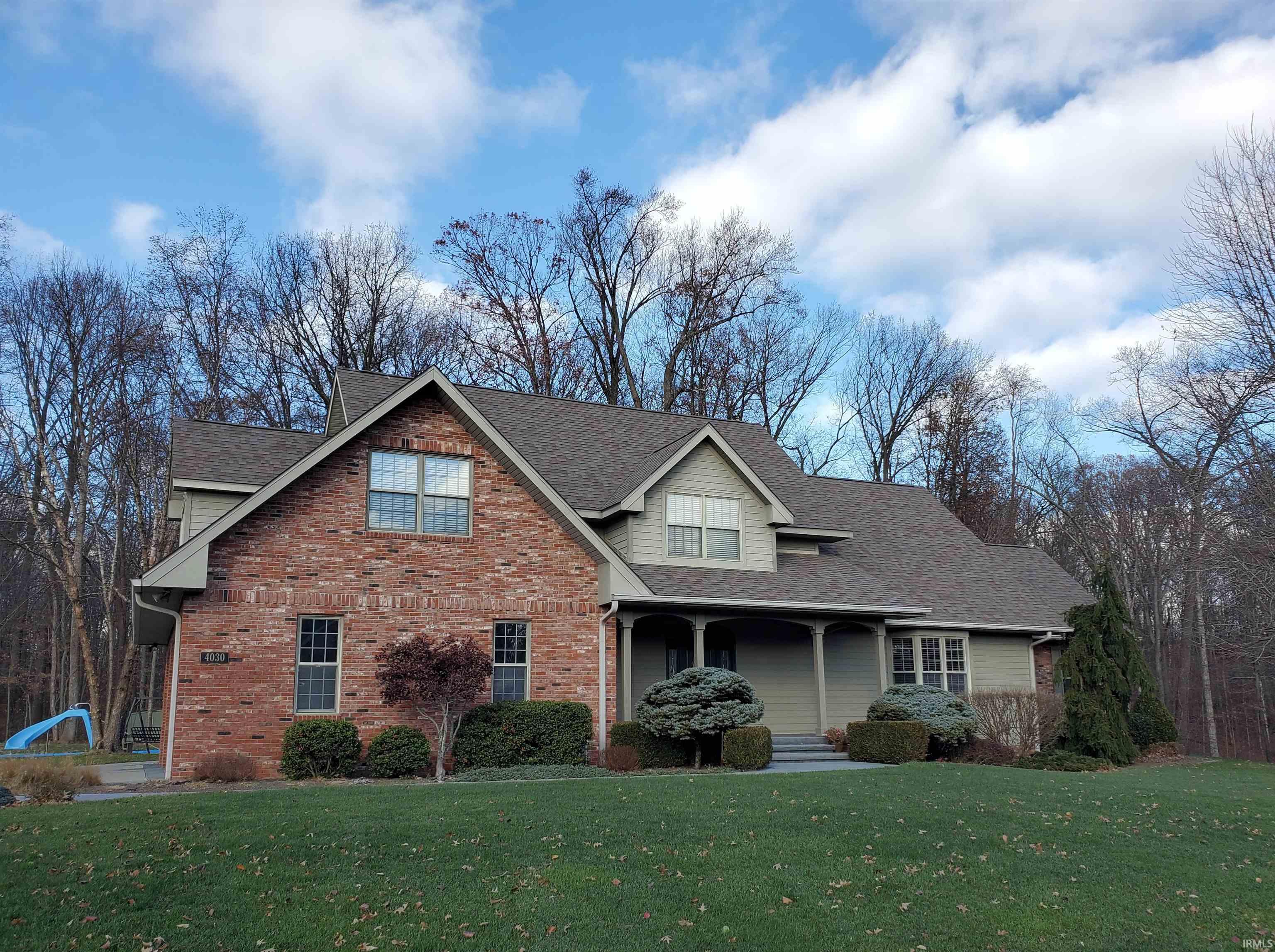 4030 W Breezewood Court