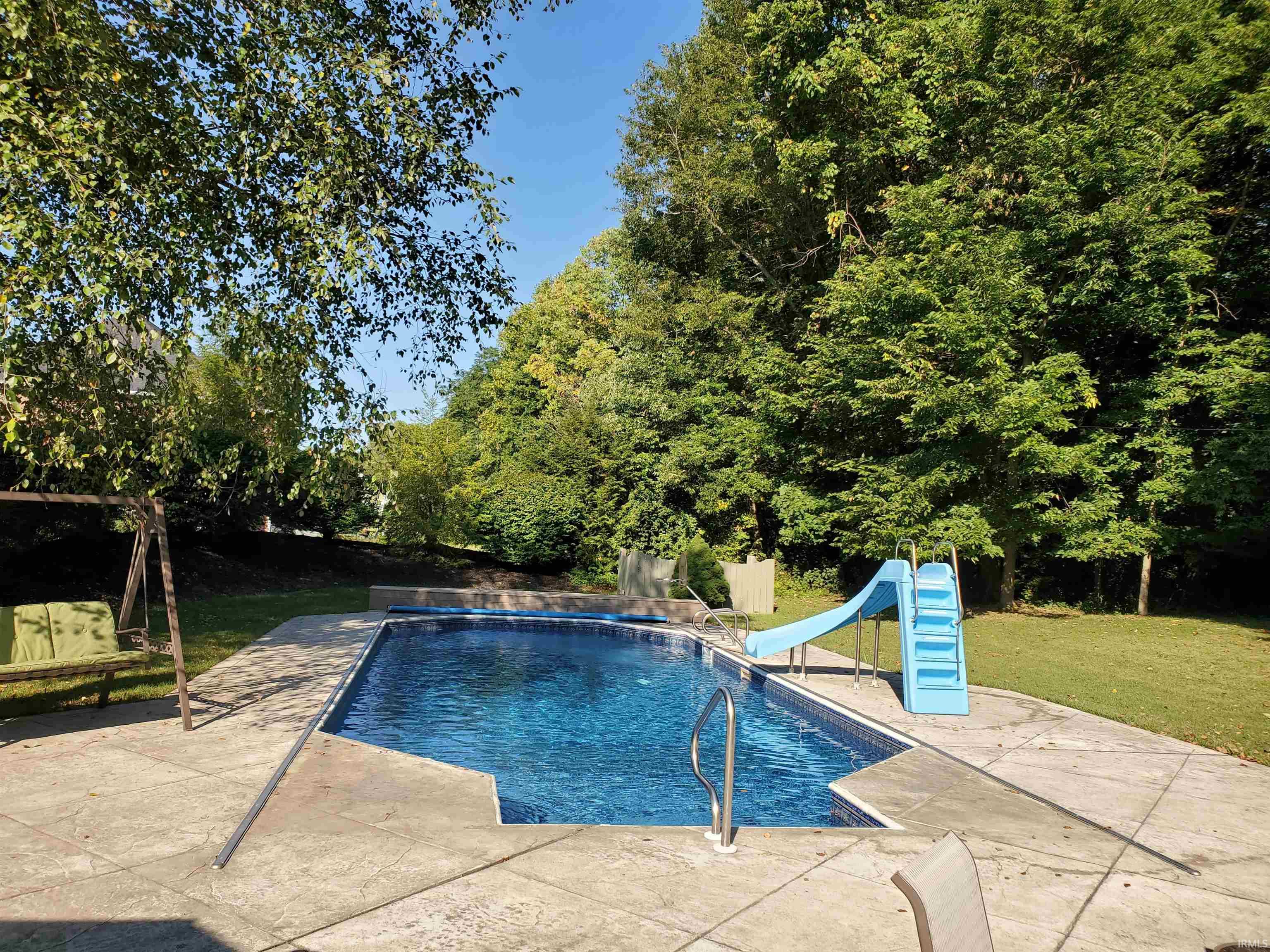 4030 W Breezewood Court