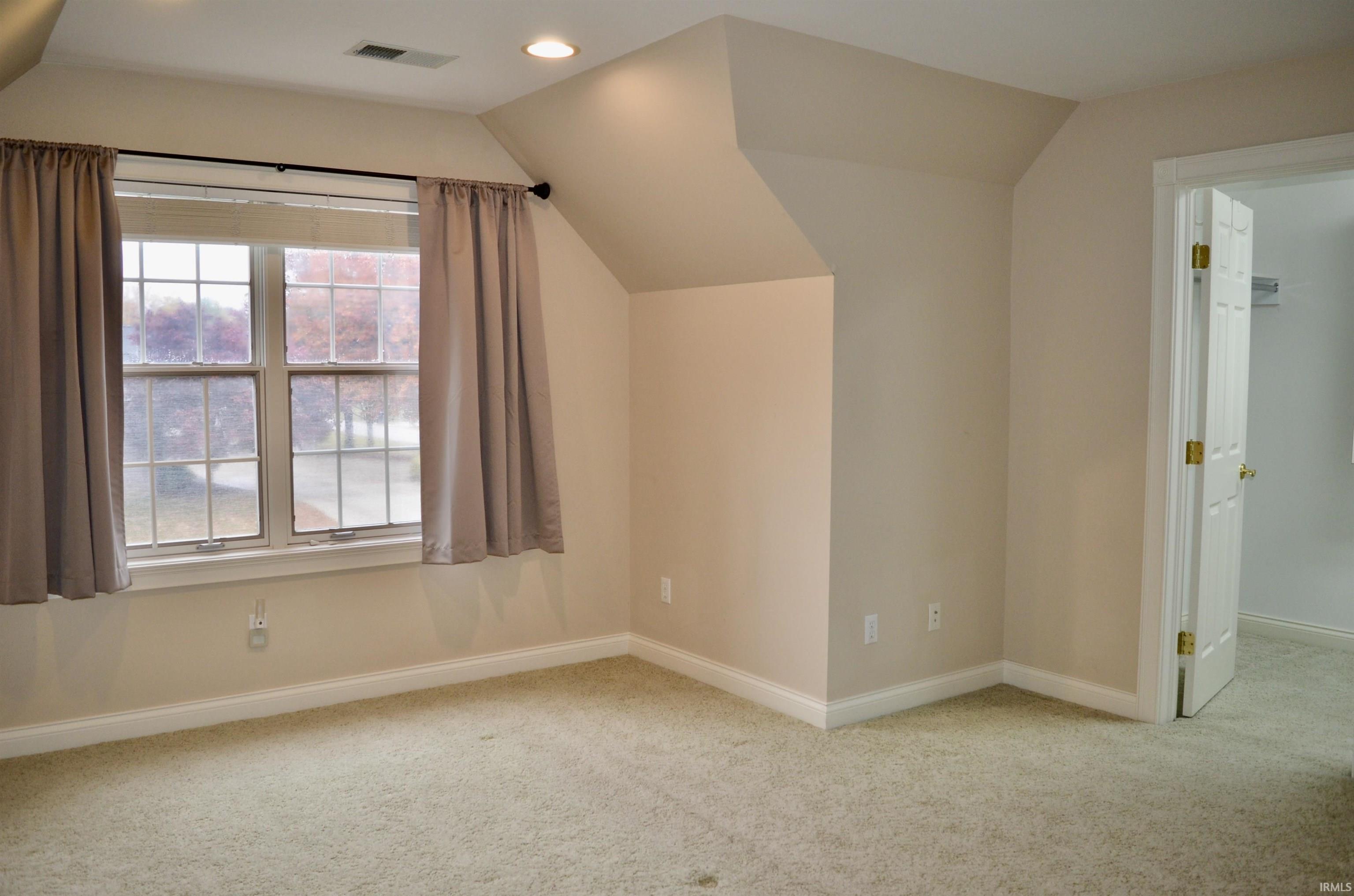 4030 W Breezewood Court