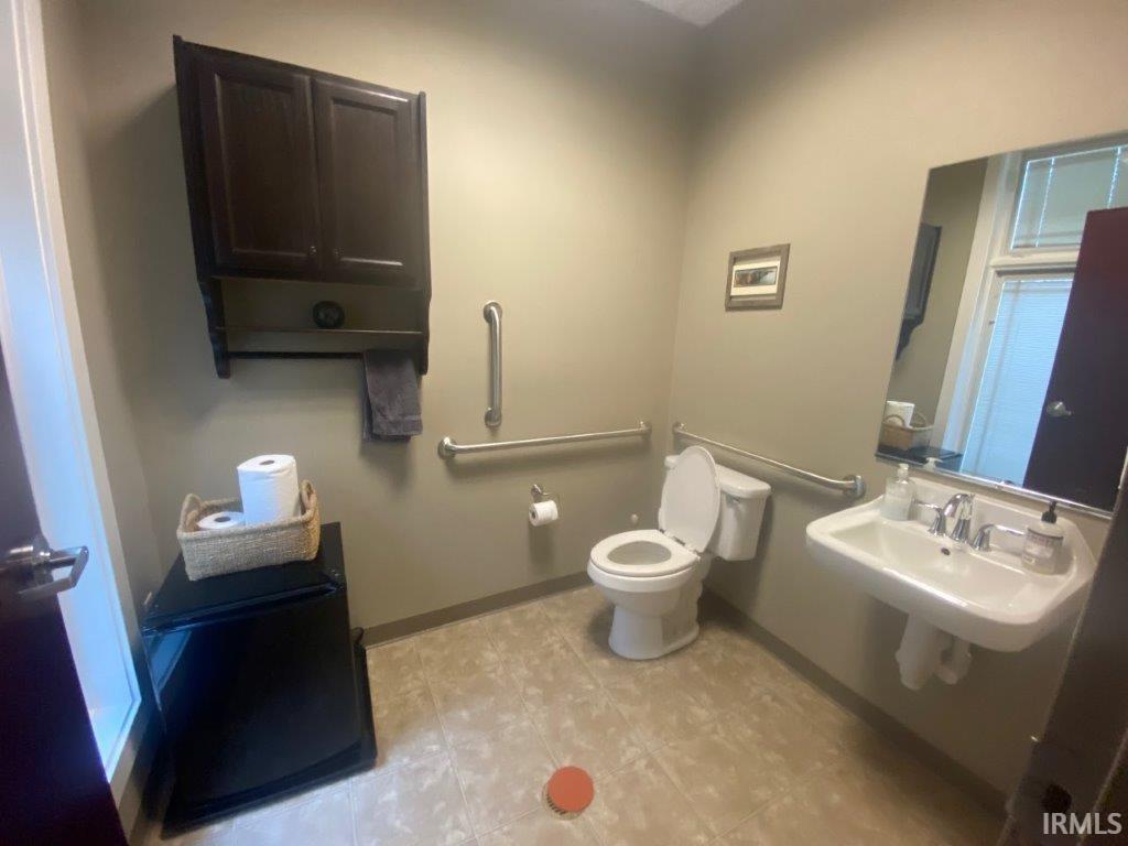 1205 N Walnut Street