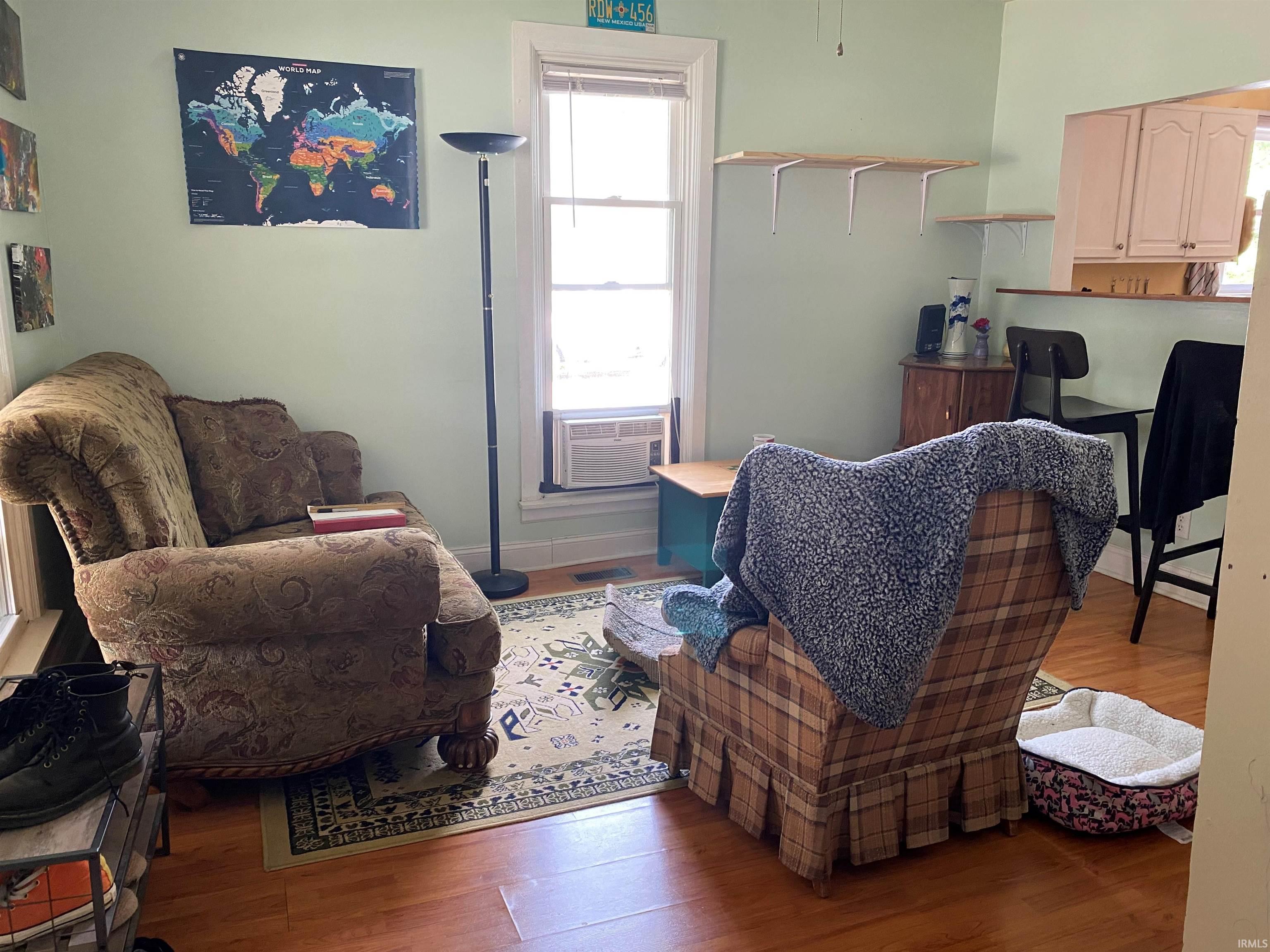 903 W Kirkwood Avenue