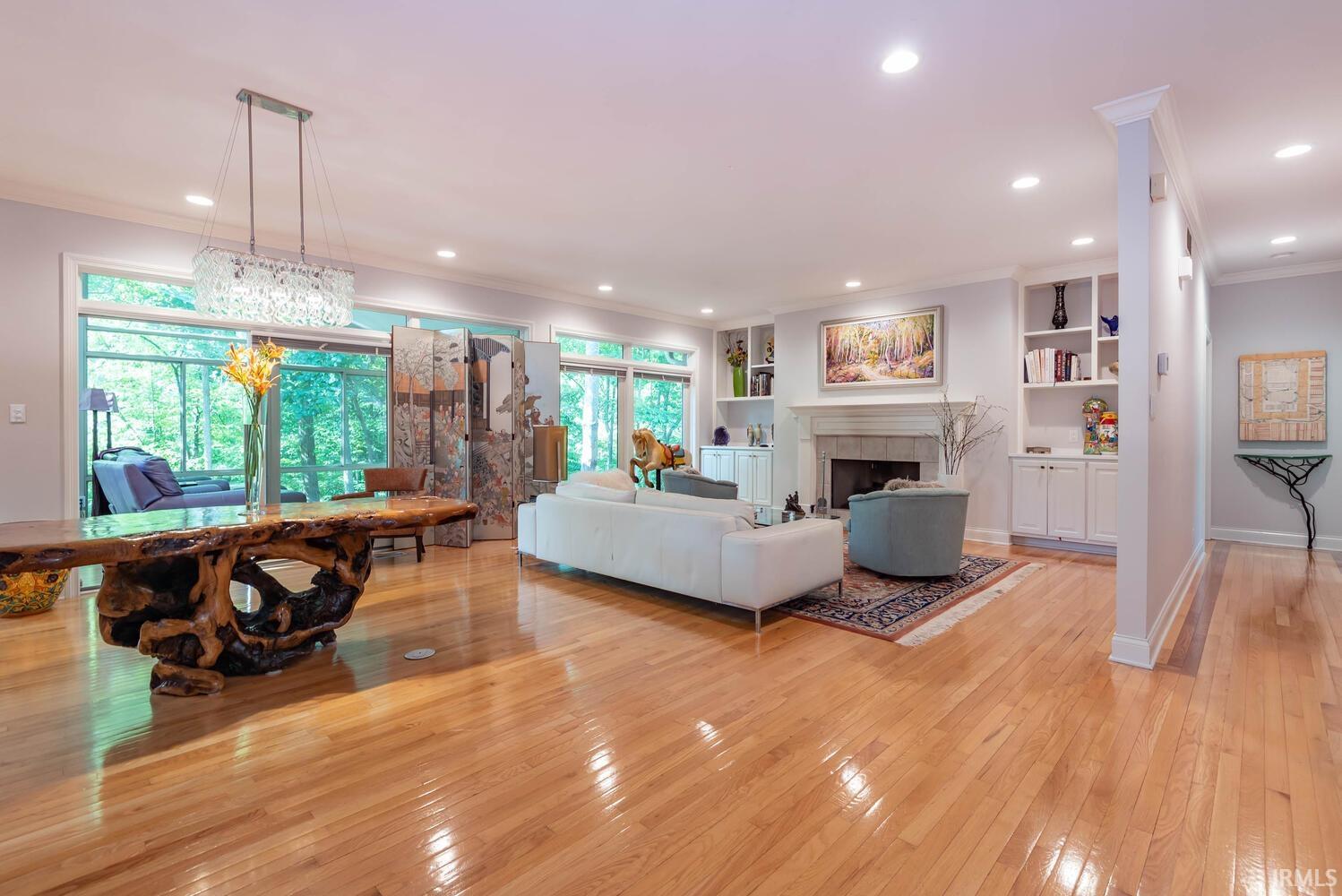 2816 N Blue Ridge Drive