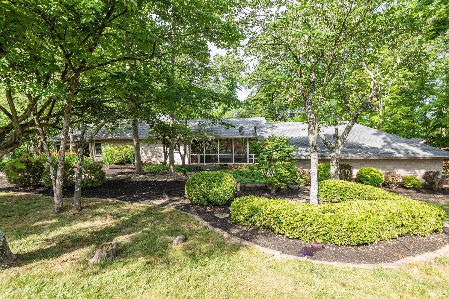 2816 N Blue Ridge Drive