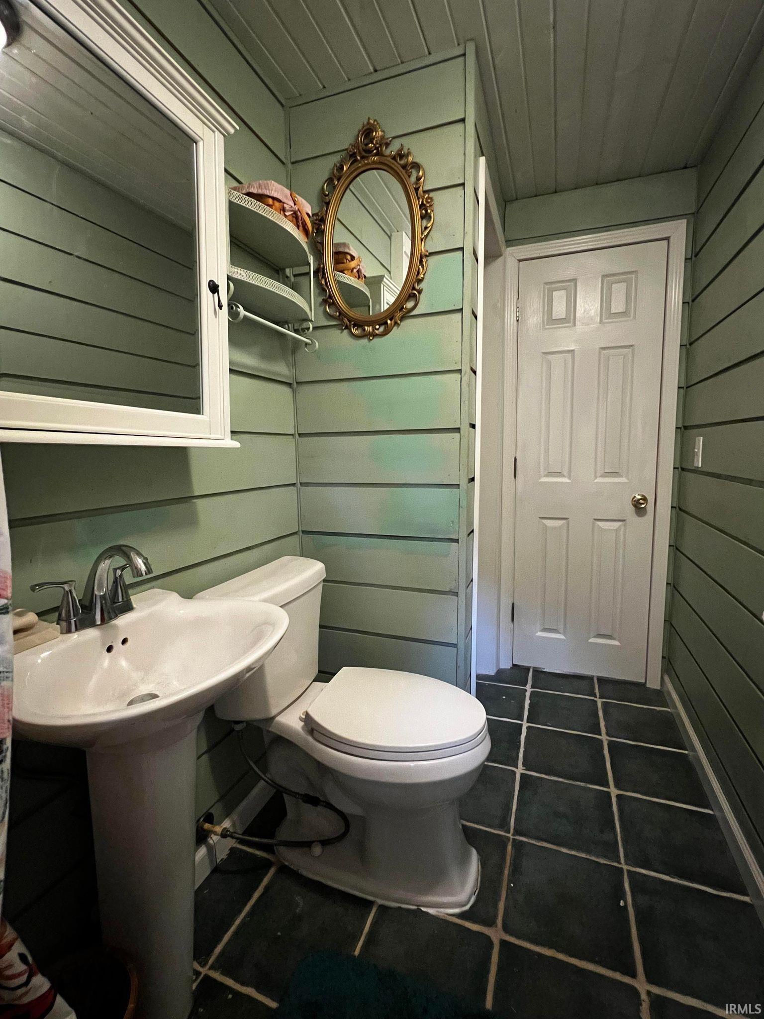 4084 E Old Meyers Road