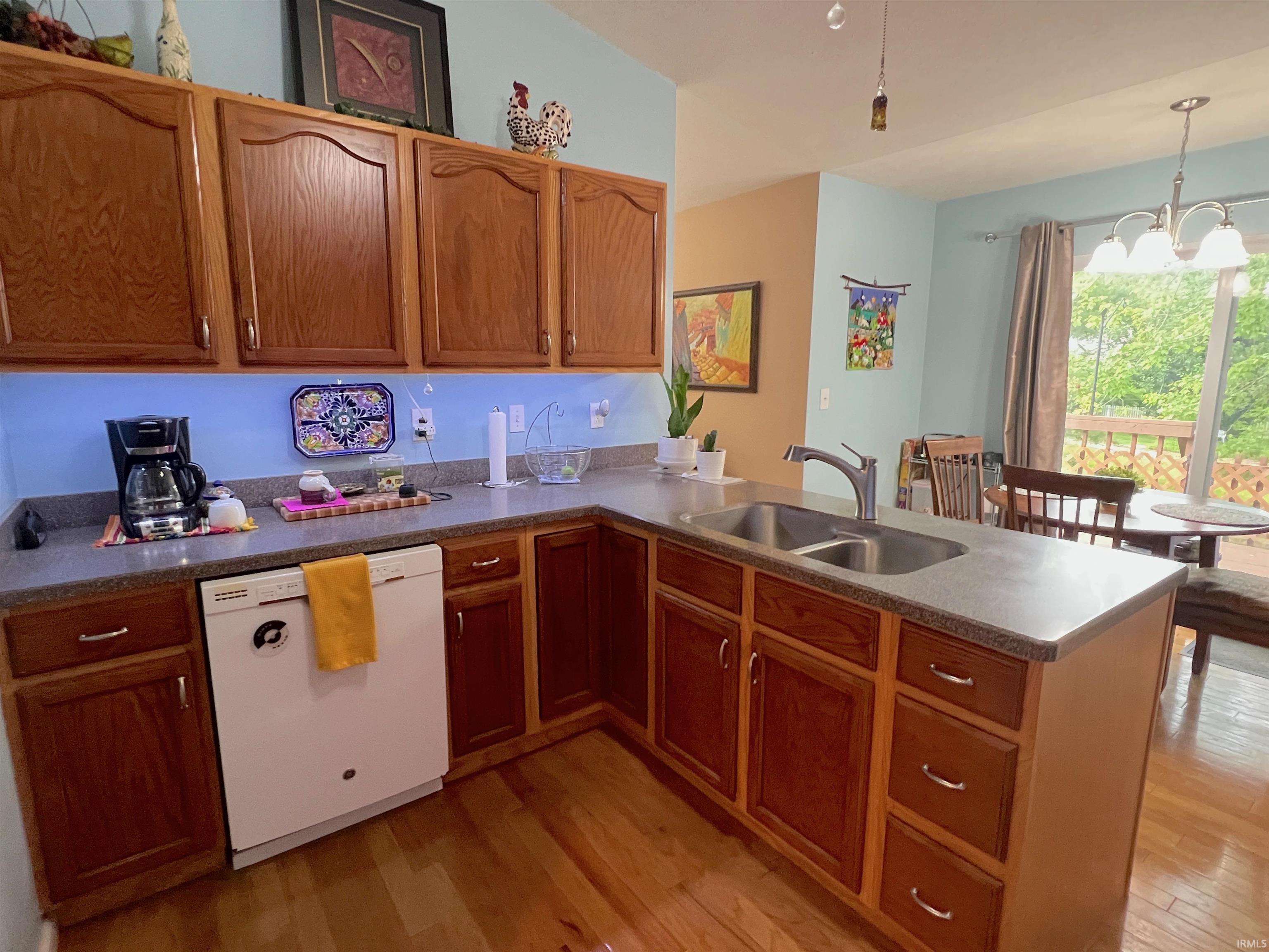 1207 S Hearthstone Court