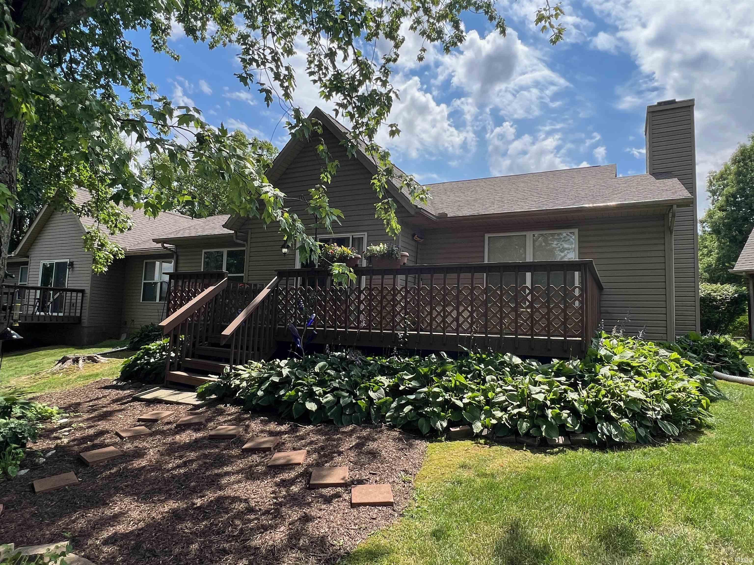 1207 S Hearthstone Court