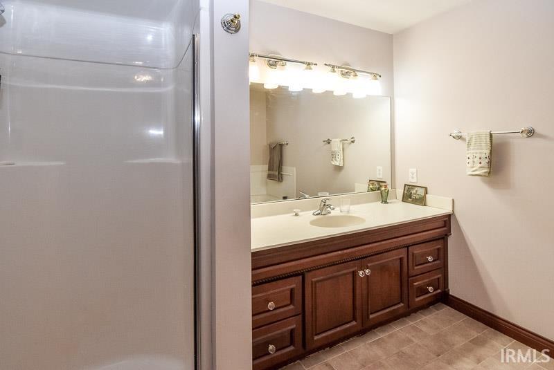 7851 N Red Hill Road