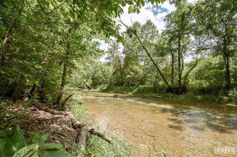 7851 N Red Hill Road