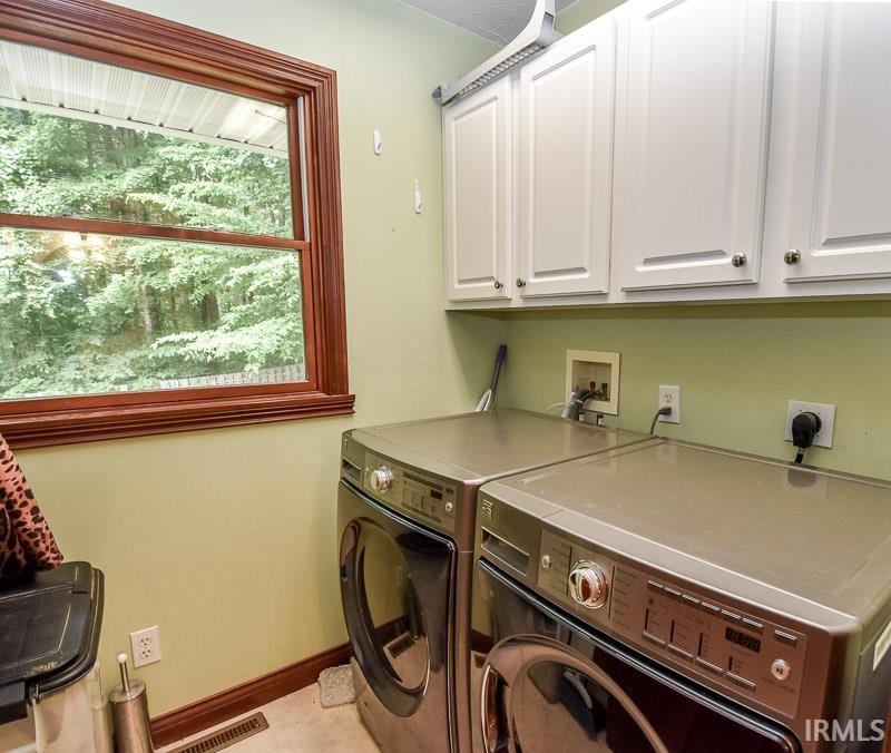 7851 N Red Hill Road