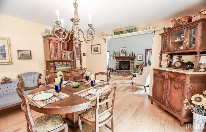 7851 N Red Hill Road