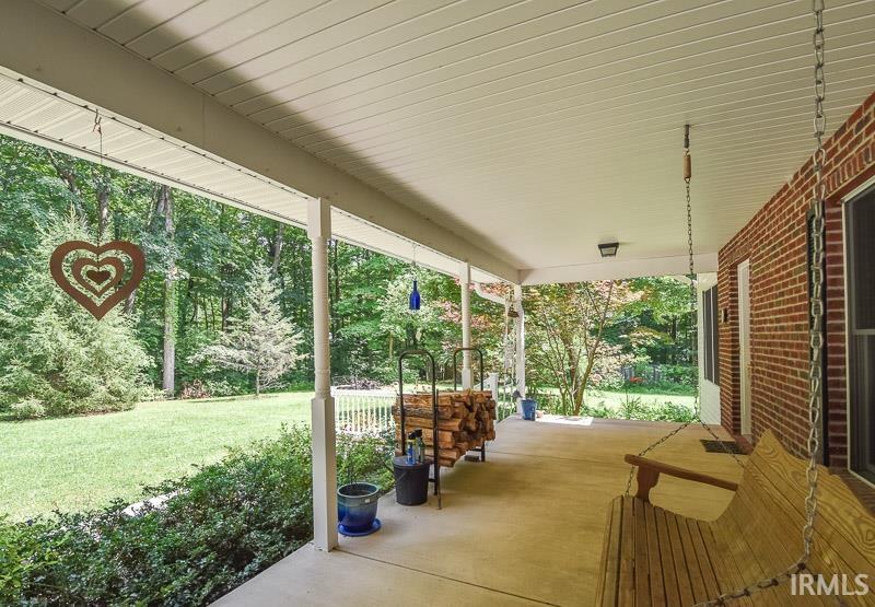 7851 N Red Hill Road