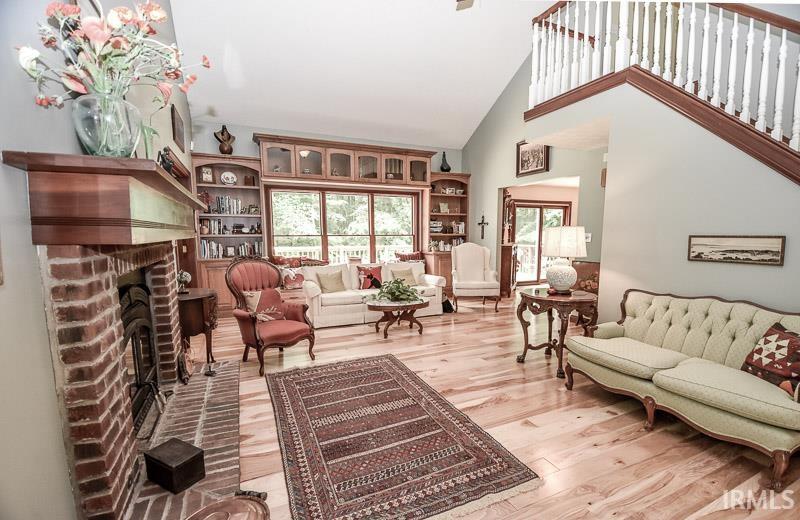 7851 N Red Hill Road