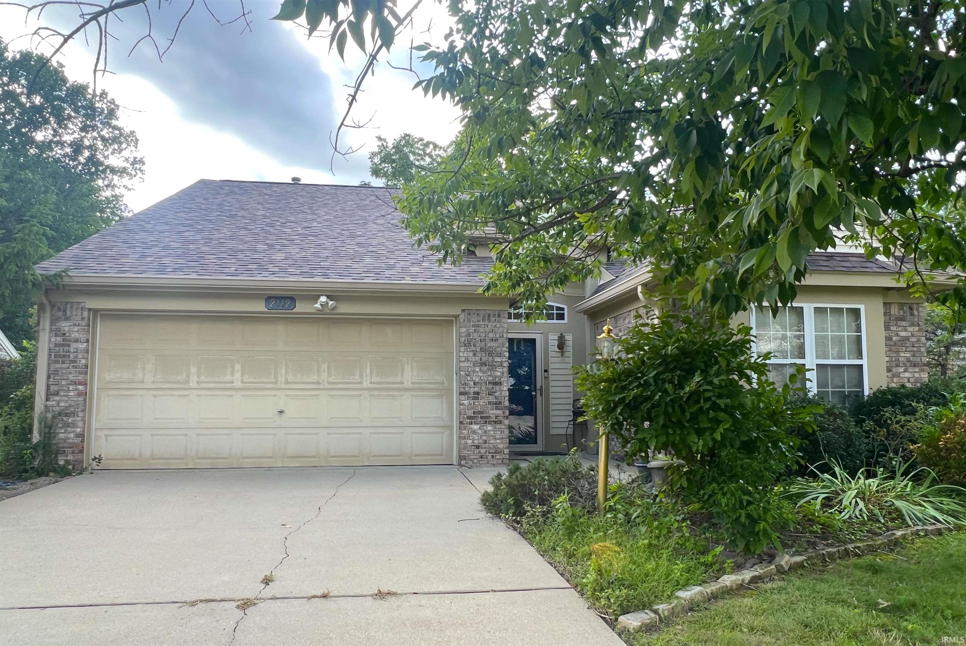 2112 S Bent Tree Drive