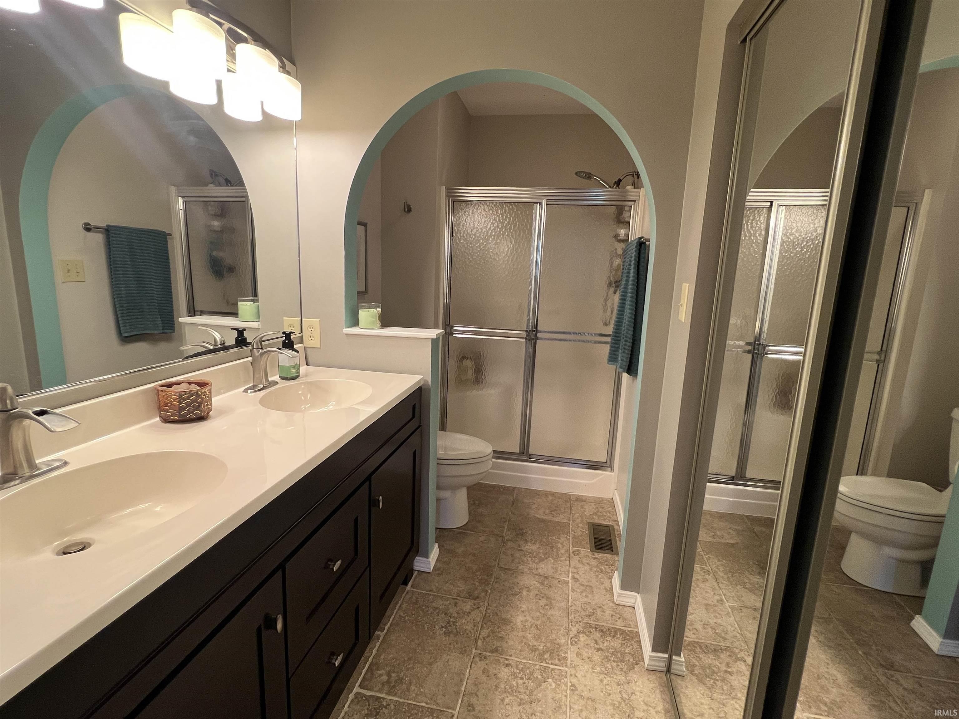 2112 S Bent Tree Drive