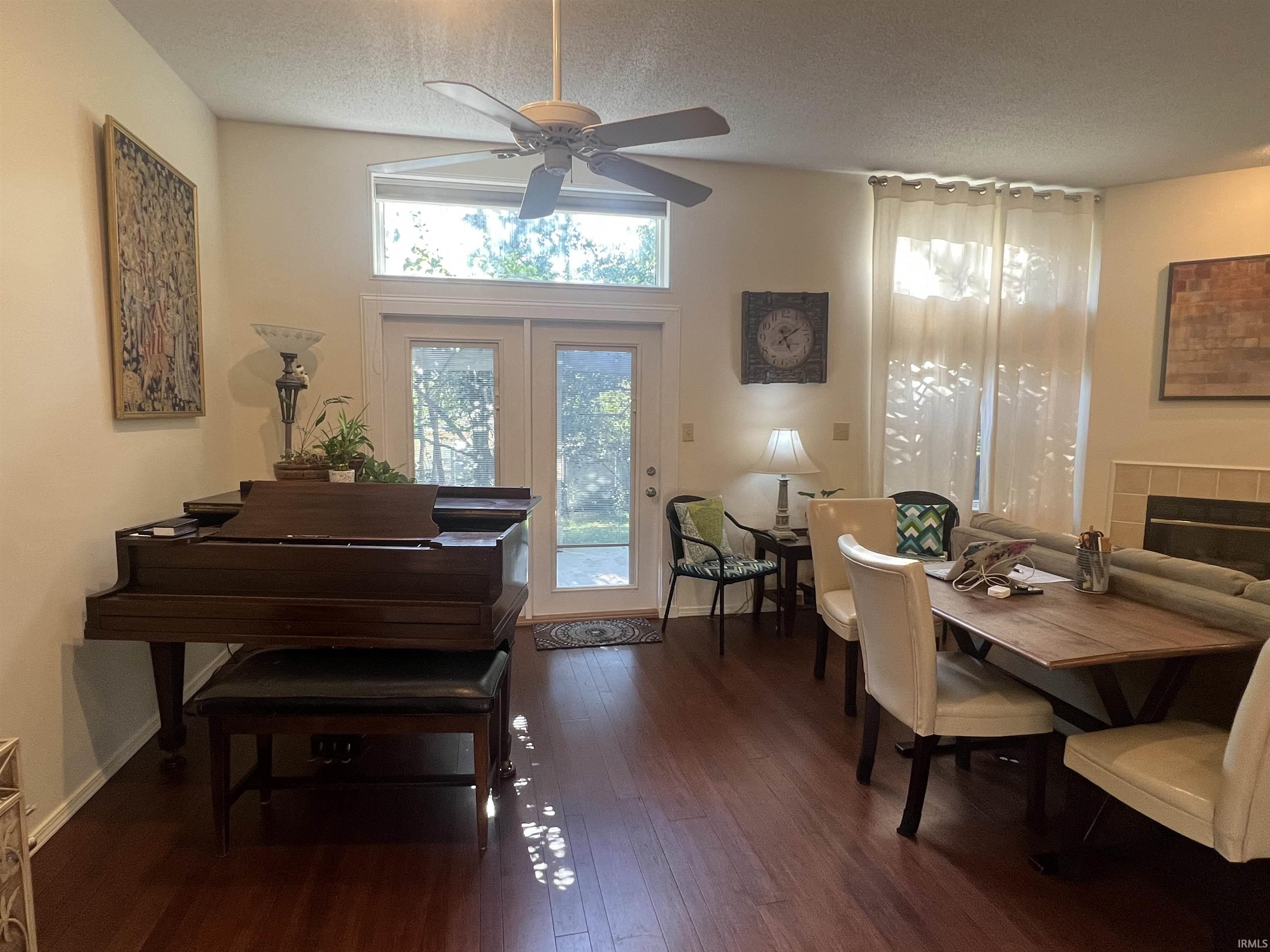 2112 S Bent Tree Drive