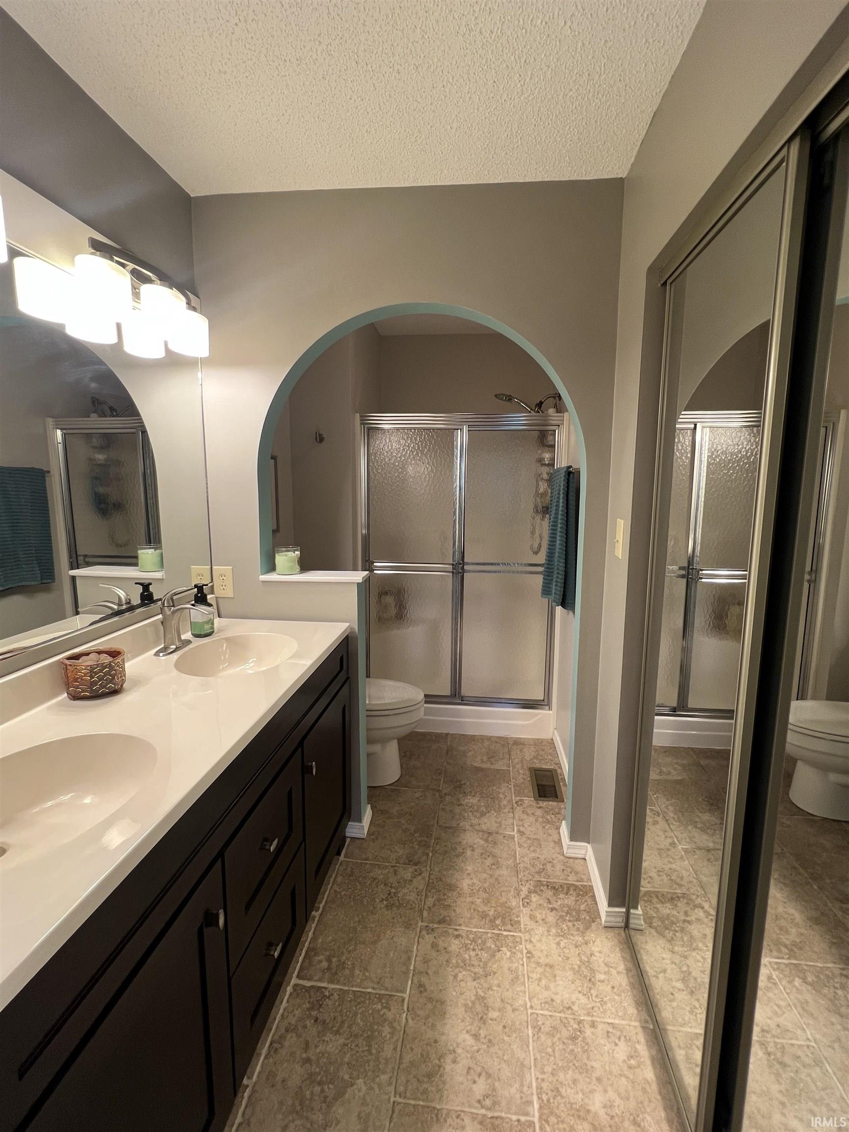 2112 S Bent Tree Drive