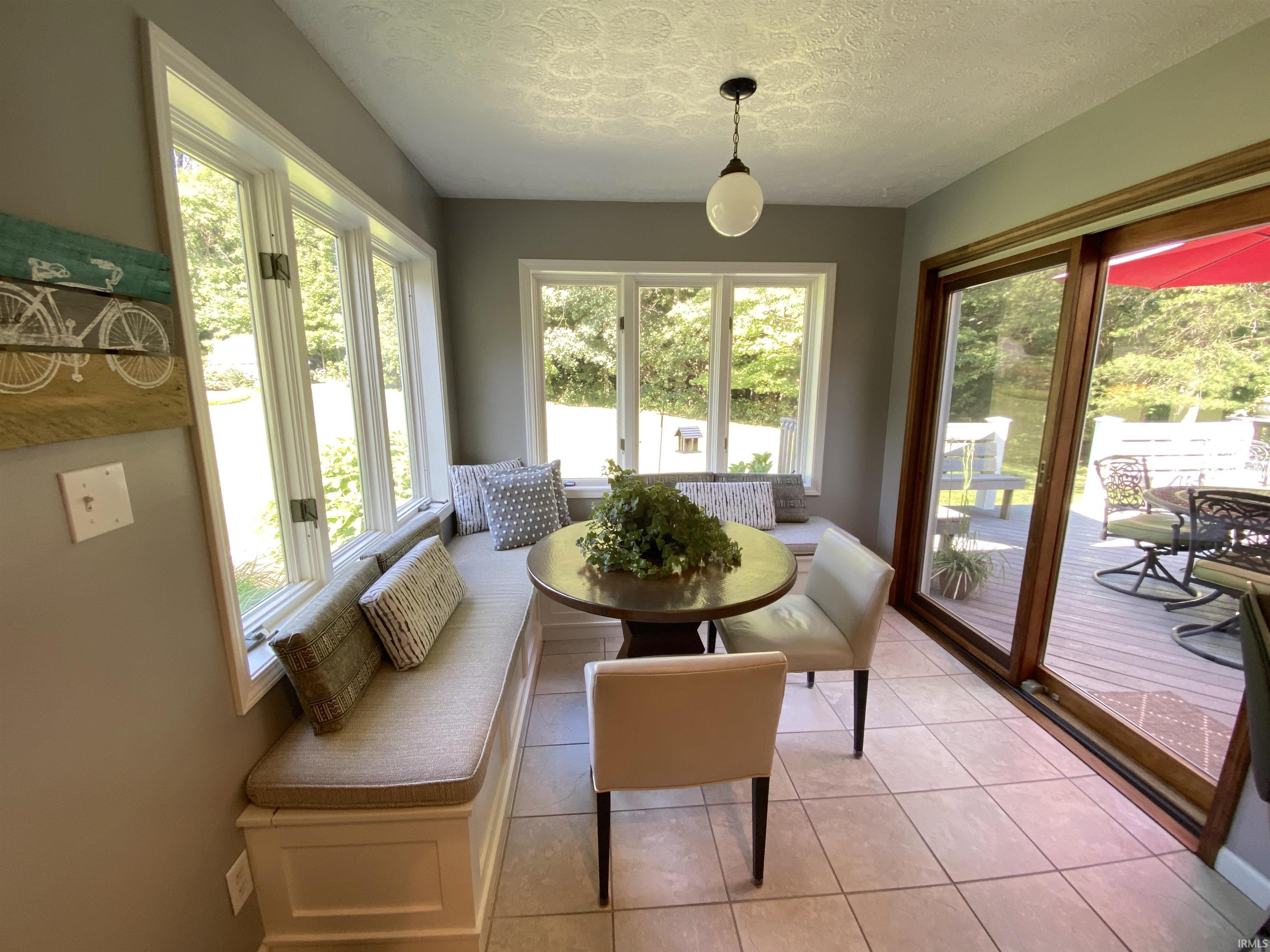 4154 W Meadowvale Drive