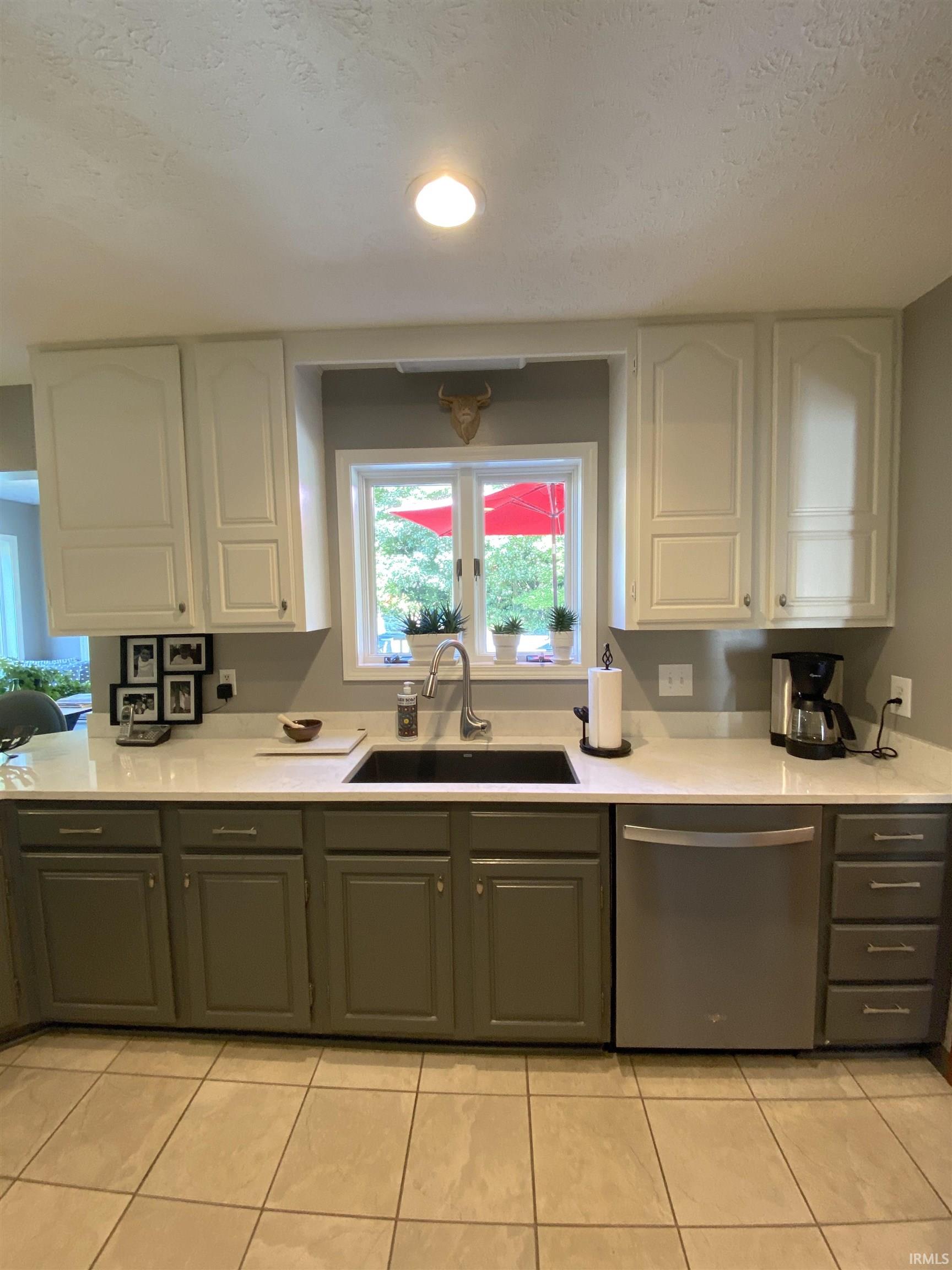 4154 W Meadowvale Drive