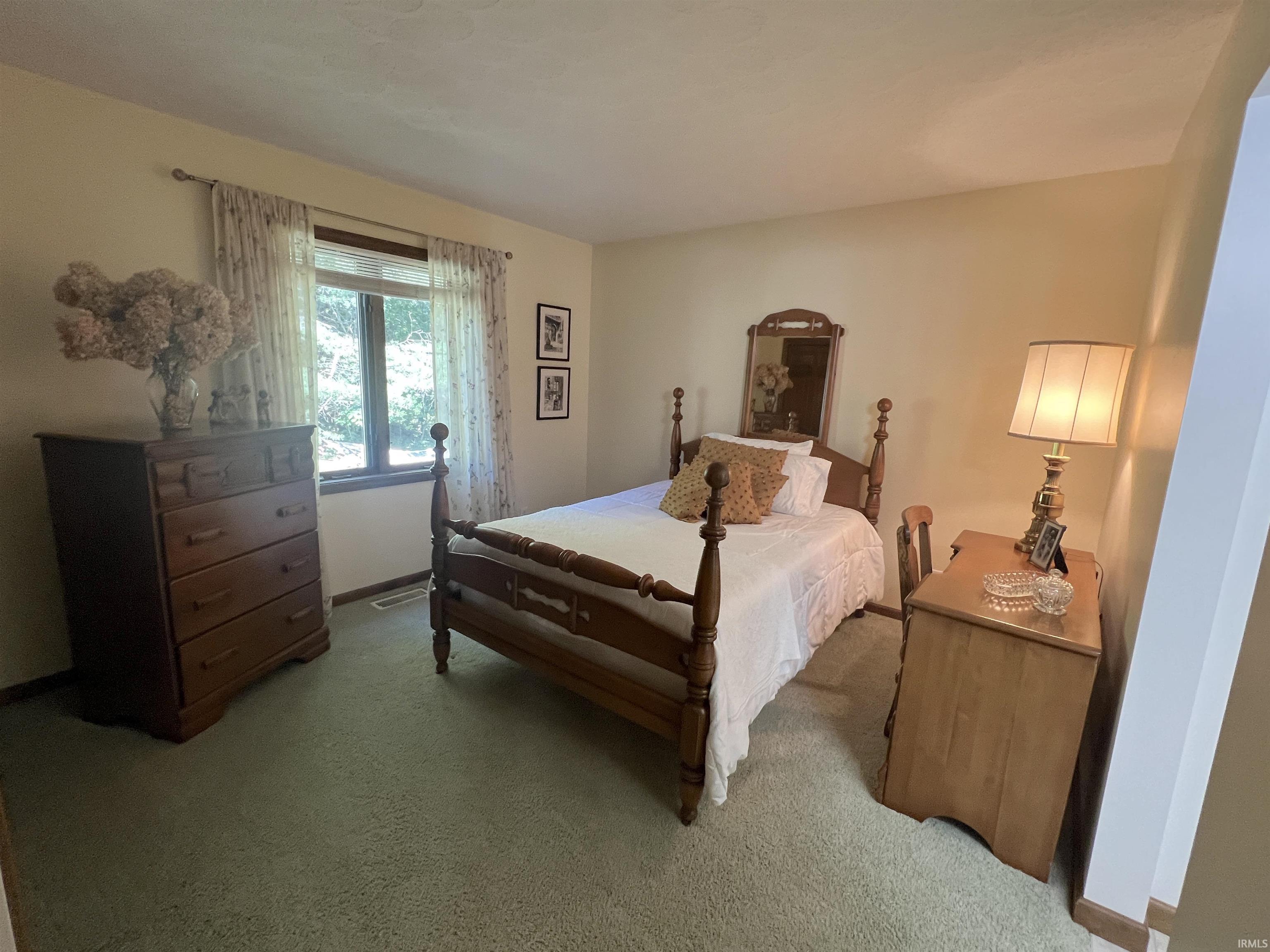 4154 W Meadowvale Drive