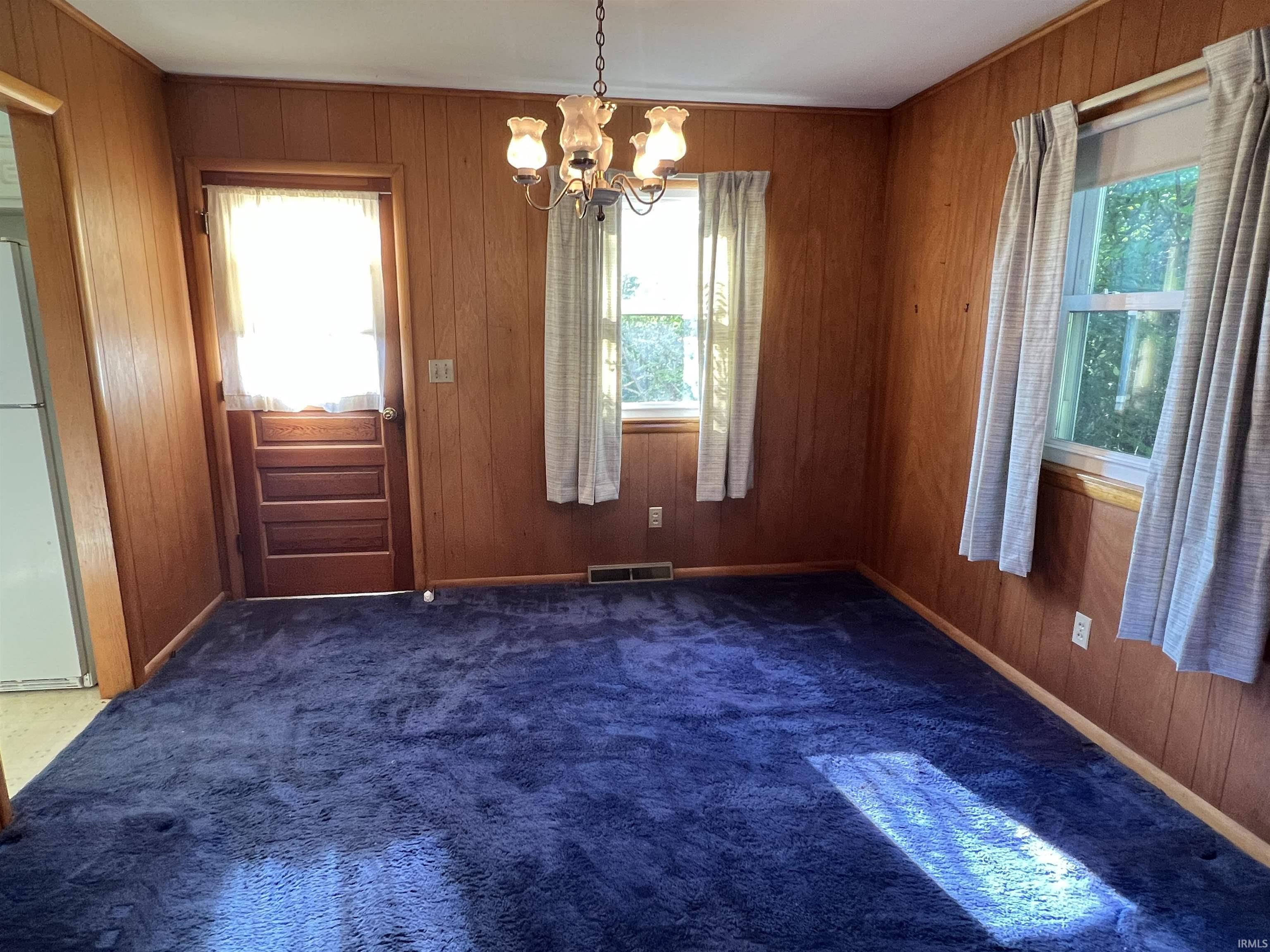 118 S Glenwood Avenue