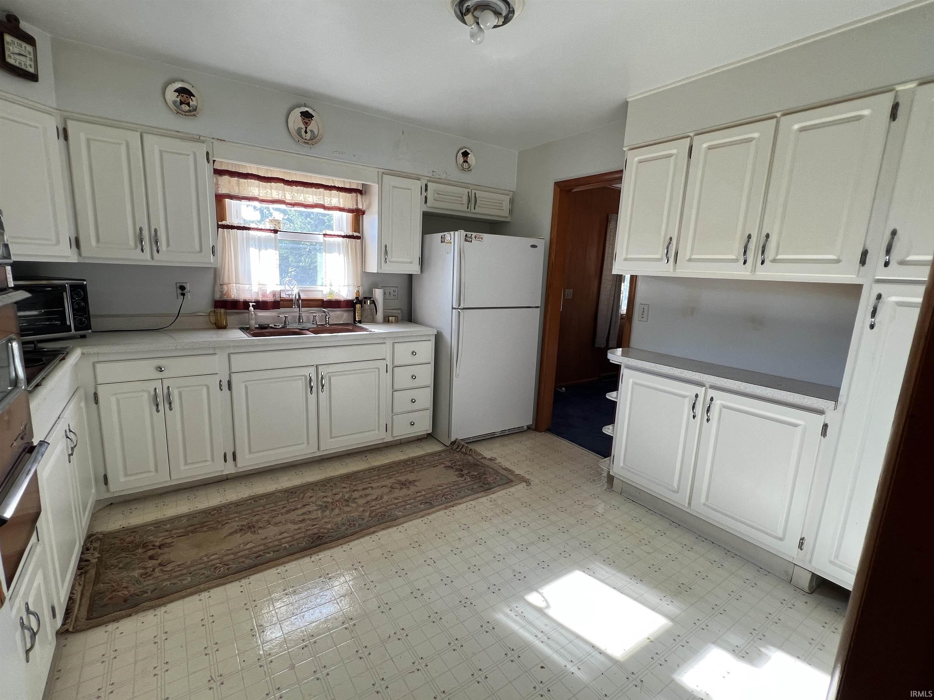 118 S Glenwood Avenue