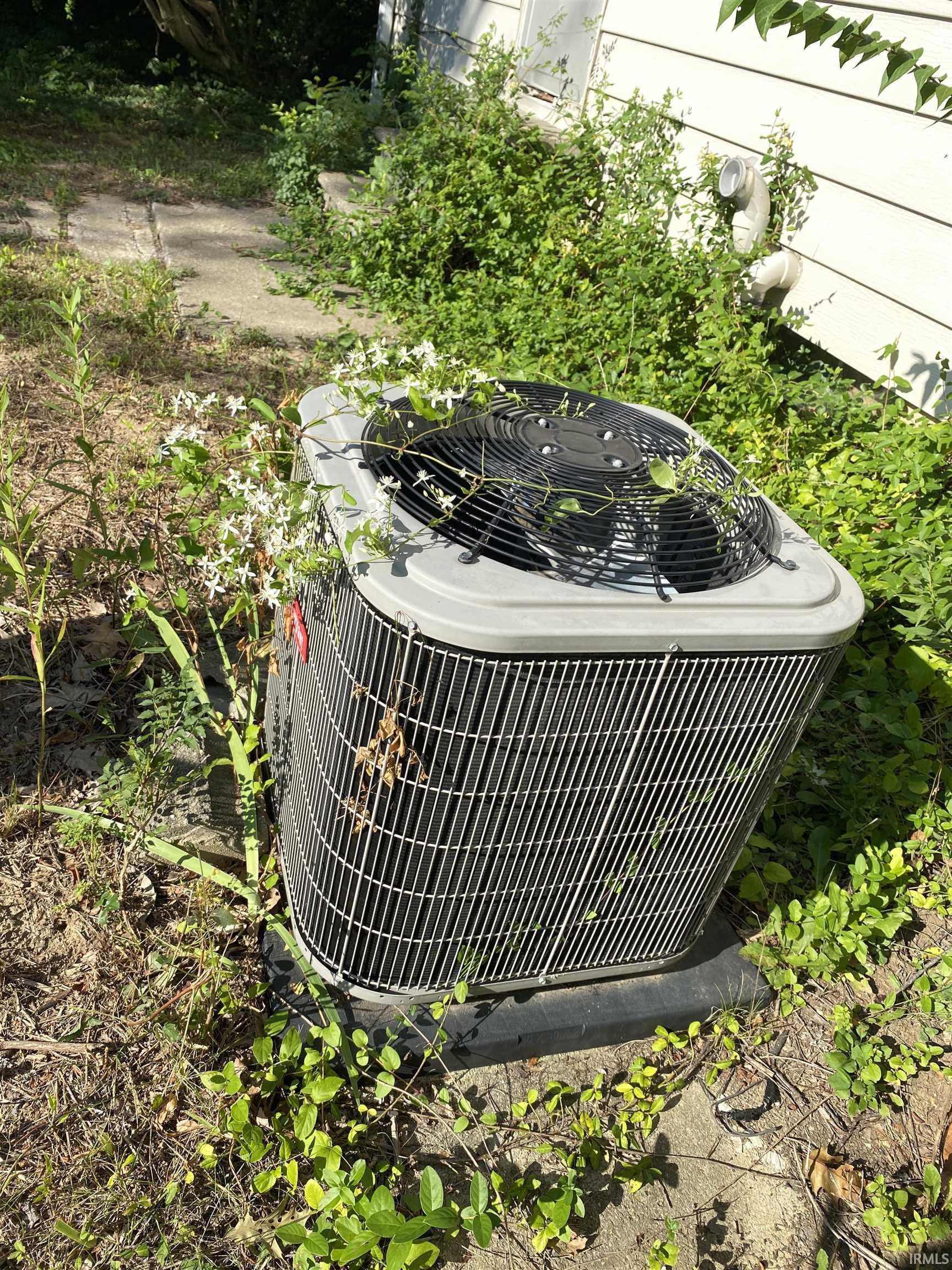 118 S Glenwood Avenue