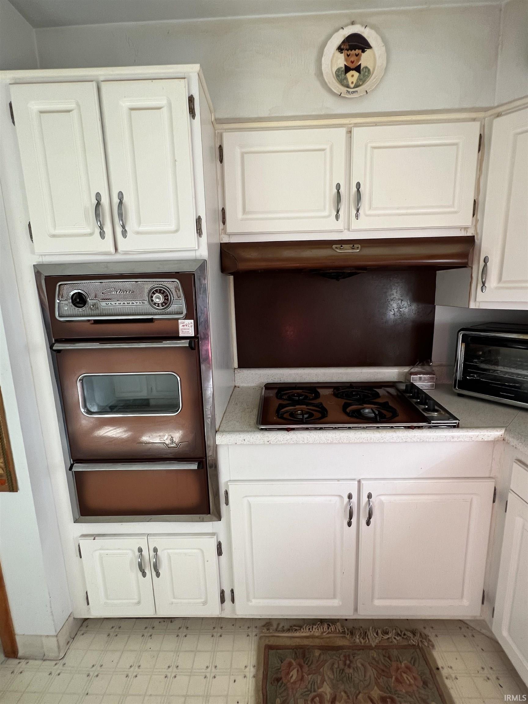 118 S Glenwood Avenue