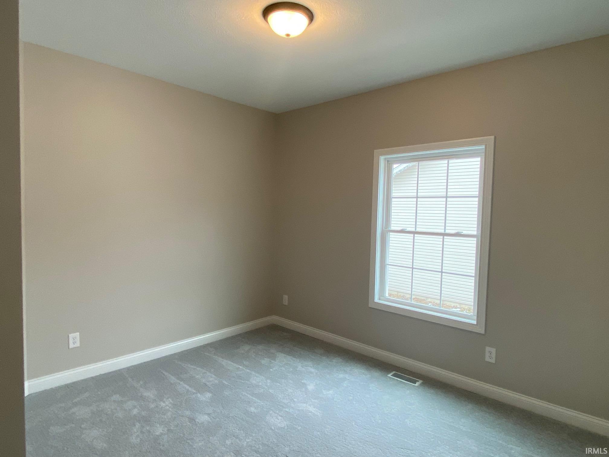 2467 N Stonelake Circle